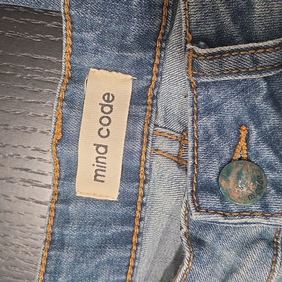 Mind code‎ - Picture 2 of 3